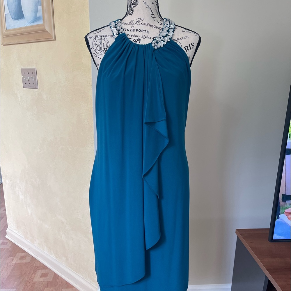 Sleeveless party dress